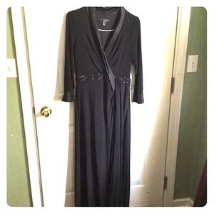 Long sleeved v-neck jeweled belt black gown